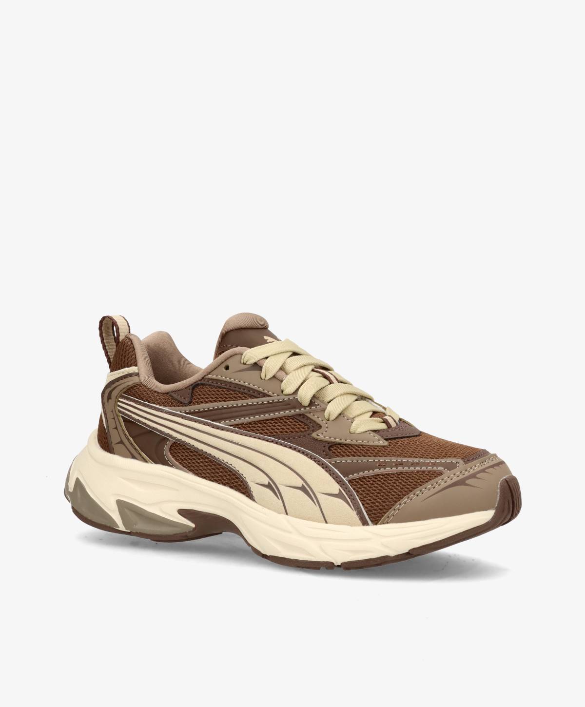 Brun og beige sneaker med hvid sål og snørebånd.
