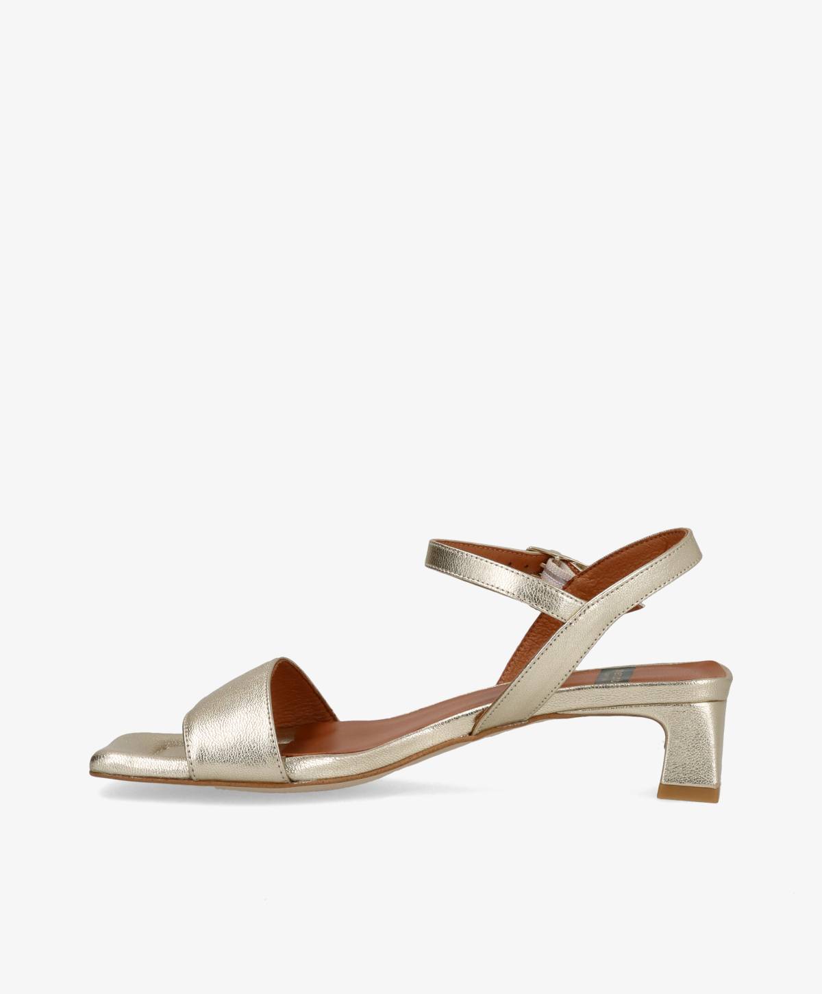 EMBRACE - Guld laminat læder - Sandal med hæl Dame