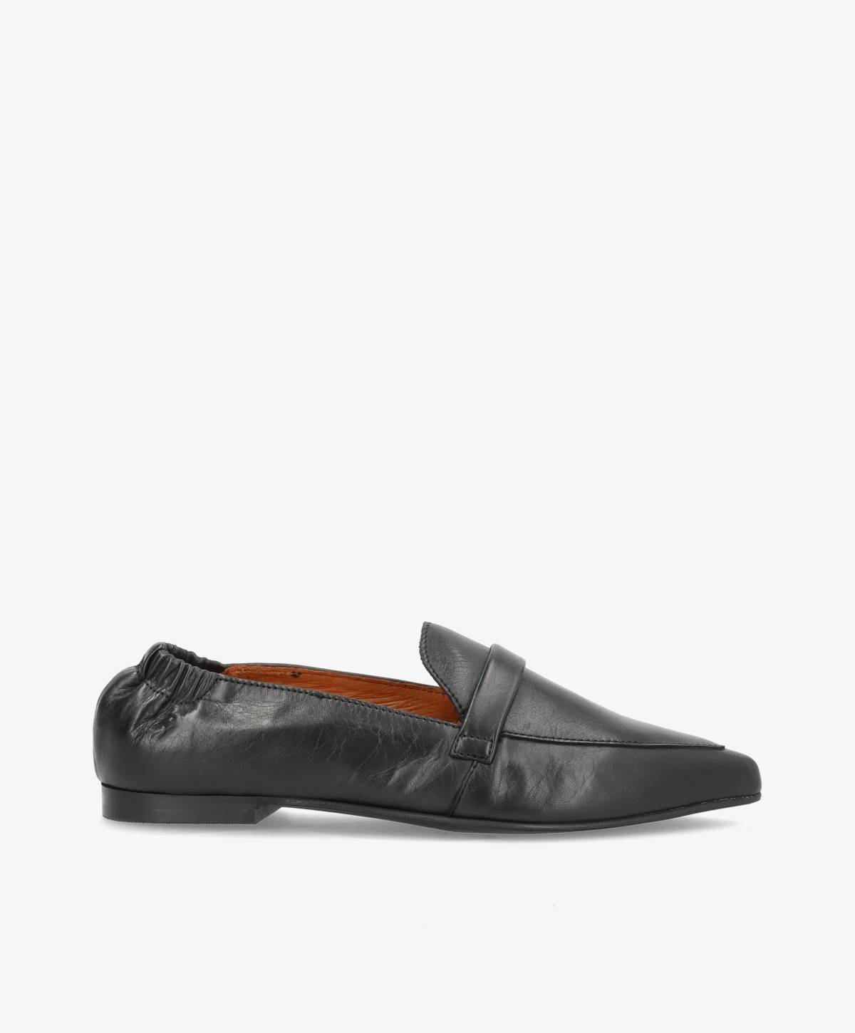 Sorte skindloafers fra Shoedesign Copenhagen med spids snude.