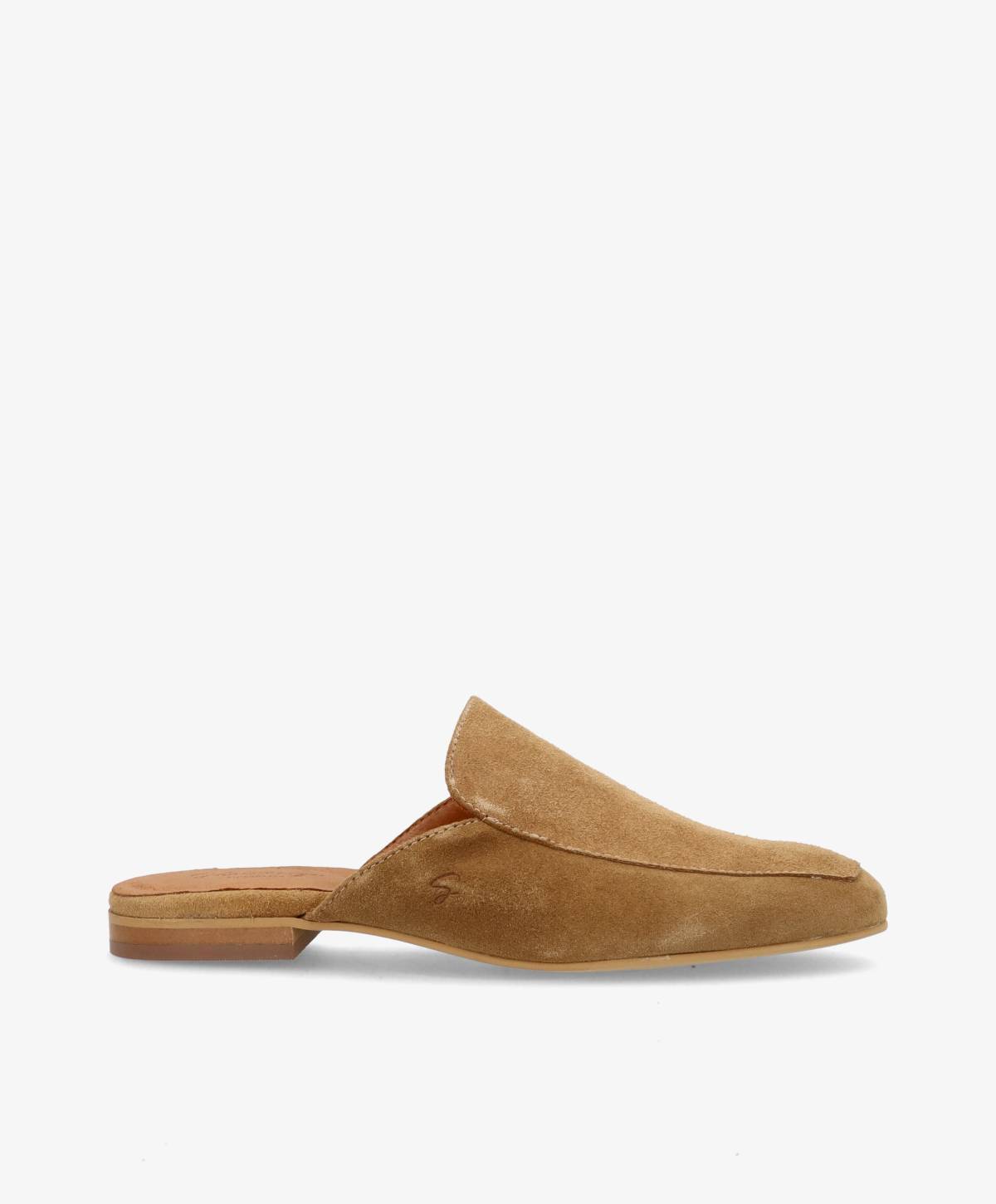 Slip-ins fra Shoedesign Copenhagen i beige ruskind.