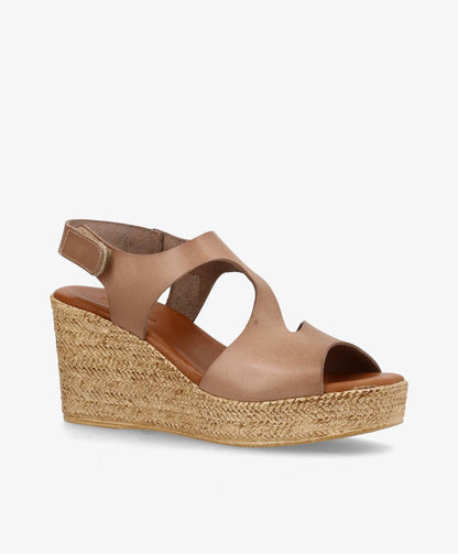 GUNILLA - Sandal - Beige