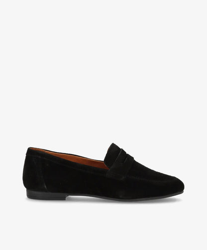 Sorte ruskindsloafers fra Shoedesign Copenhagen med spids snude.