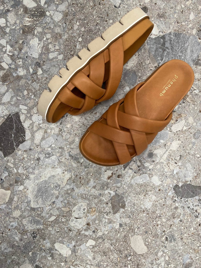 NAIA - Dame Sandal - Camel