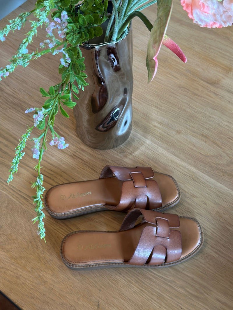 L8503 - Sandaler - Camel - Dame