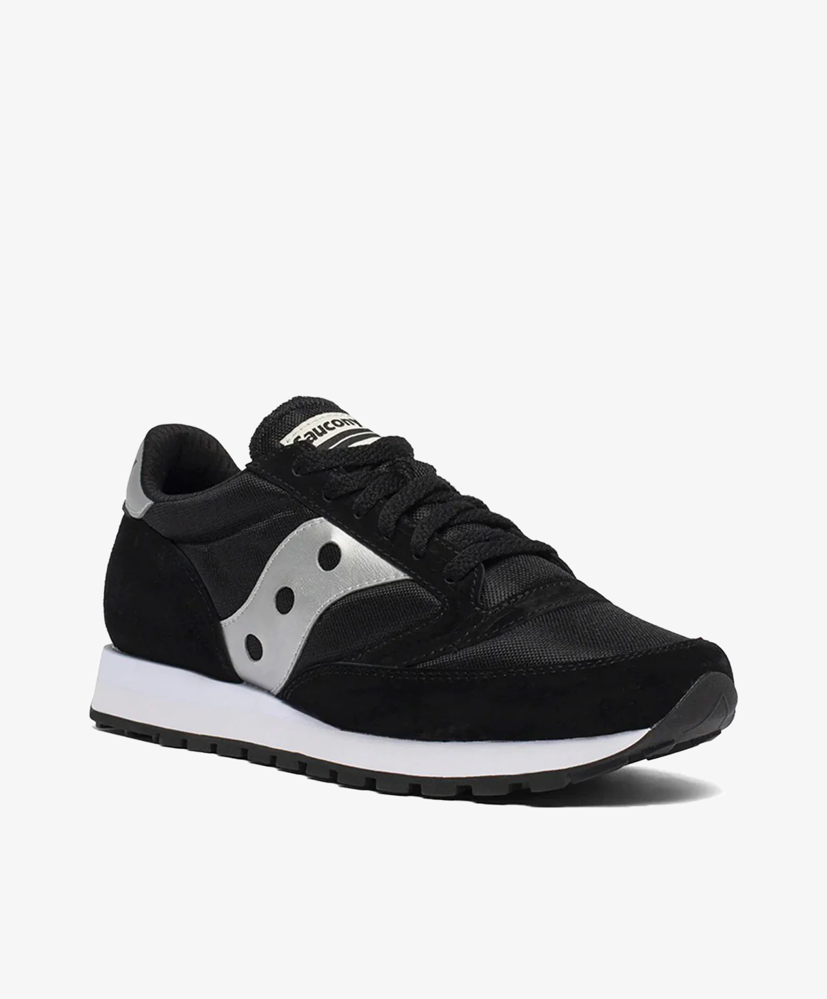 Sort og sølv sneaker til kvinder med hvid sål og mærke på tungen.