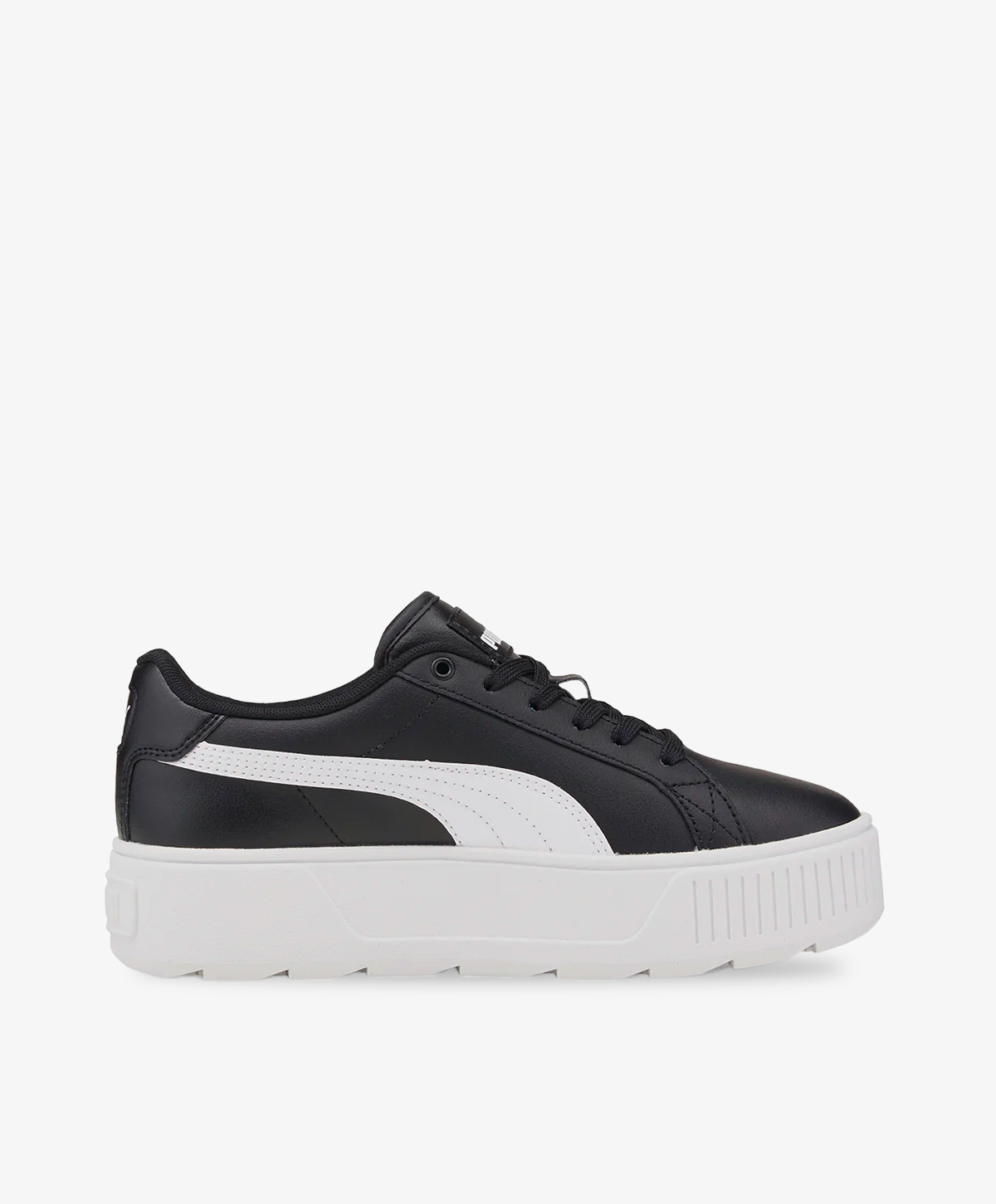 Sorte PUMA sneakers med chunky bund og snørebånd.