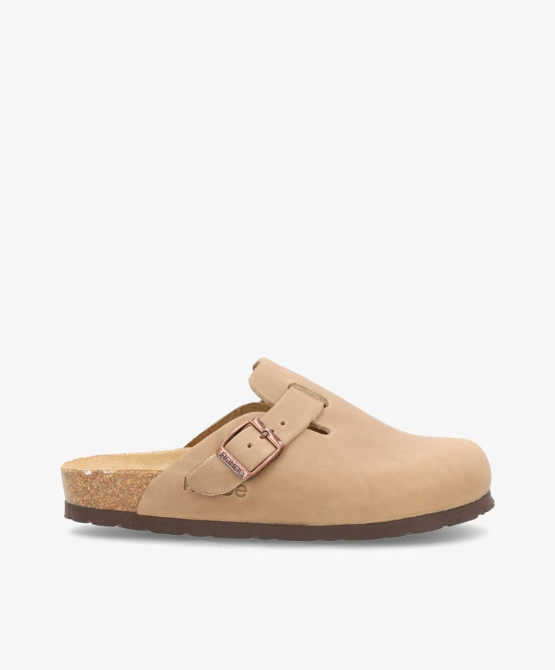 Beige slip-in damesko med brun sål og justerbar rem.