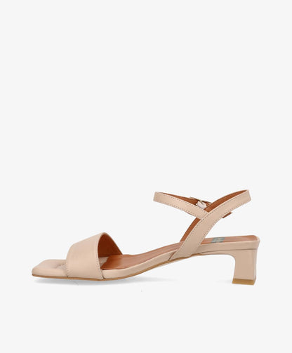 EMBRACE - Beige læder - Sandal med hæl Dame