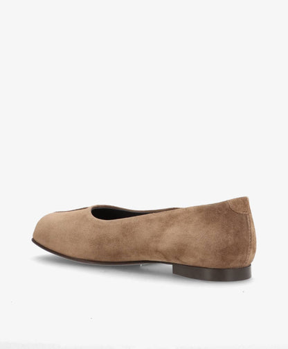 Preorder - lev. uge 39 - WHISBARE S - Nøddebrun Ruskind - Barefoot Ballerina - Dame