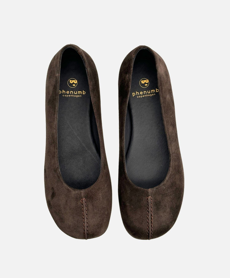 Preorder - lev. uge 39 - WHISBARE S - Mørkebrun Ruskind - Barefoot Ballerina - Dame