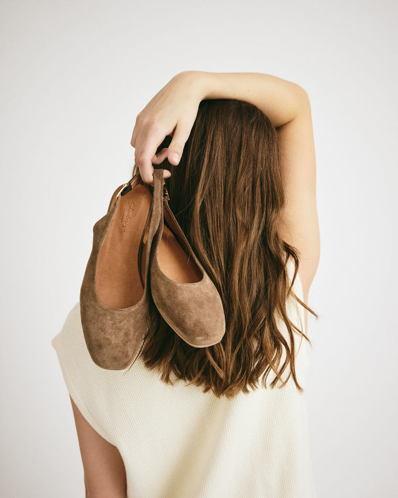 ELANOR S - Mørk beige ruskind - Slingback sko Dame